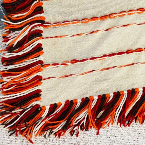 Hand Knit Heavy Wool Fringed Cape Poncho Boho - Picture 11 of 14